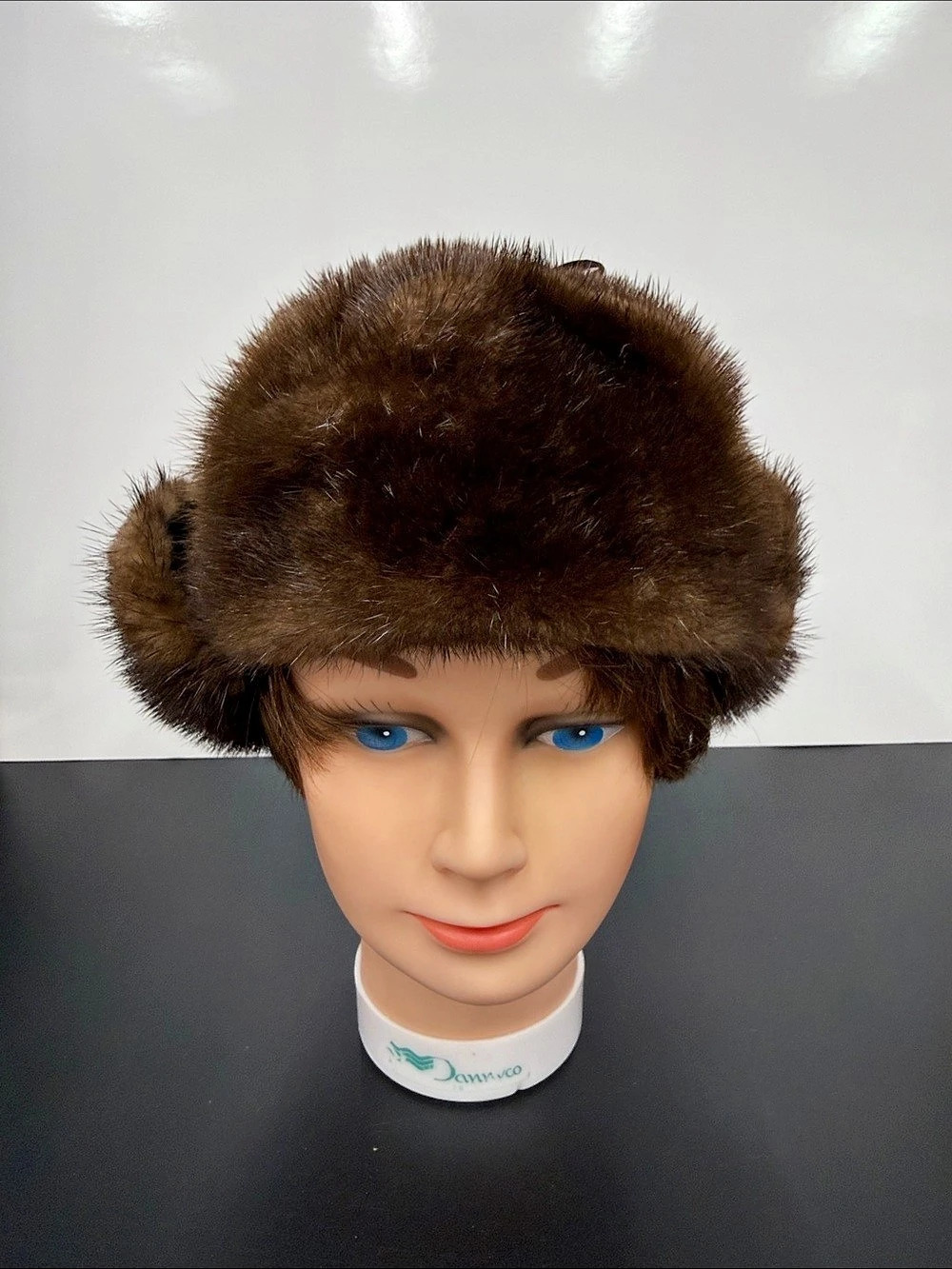 Vintage Laflamme Fourrure Genuine Muskrat Fur Trapper Hat Brown 21.5” Quebec Can